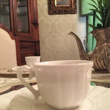 Palazzo Laguardia Bed & Breakfast Fasano